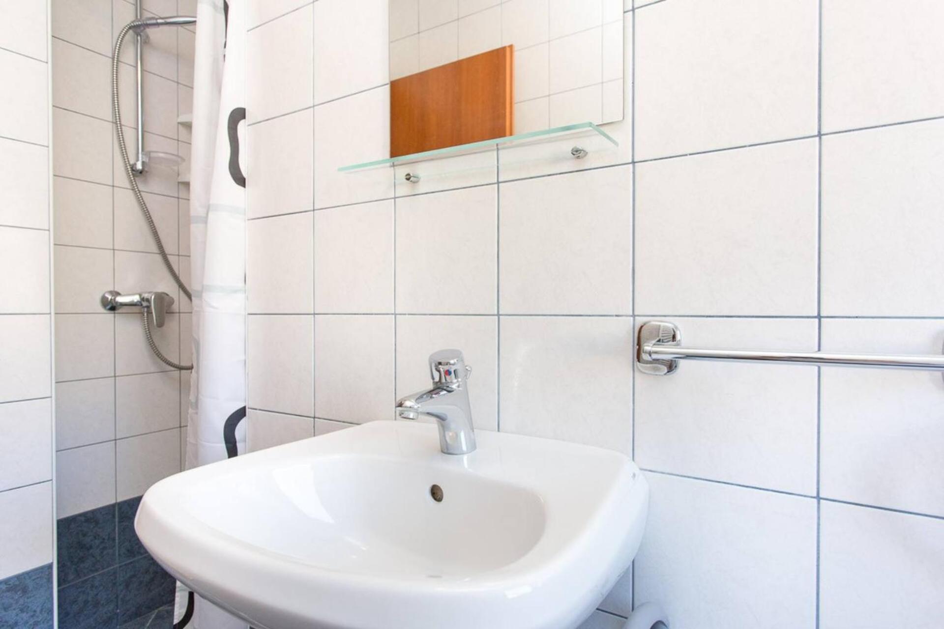 Guest house Zic - Mrakovcic Baska (Krk)