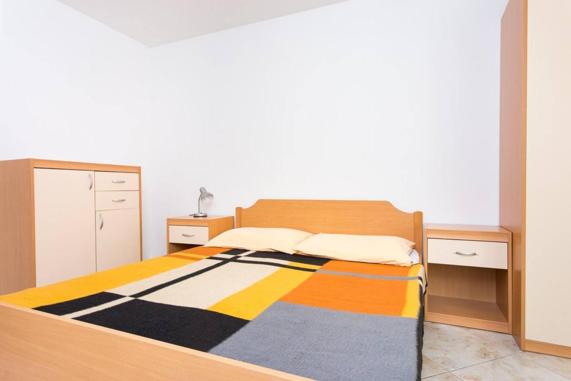 Zic - Mrakovcic Guest house Baska (Krk)