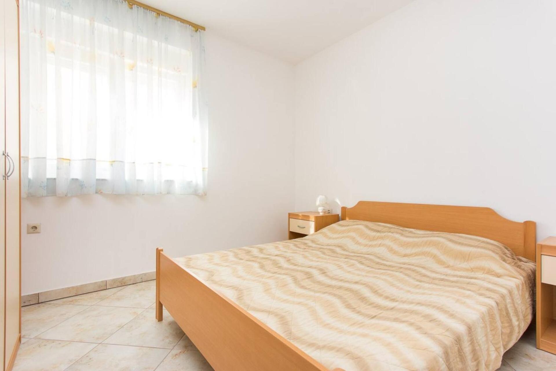 Zic - Mrakovcic * Baska (Krk)