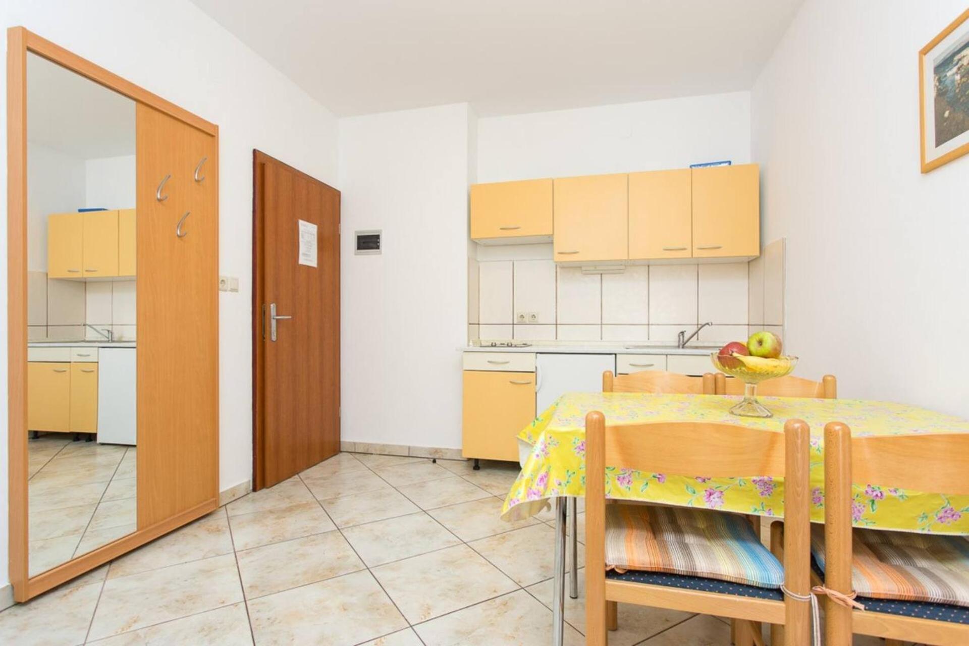 Zic - Mrakovcic Guest house Baska (Krk)